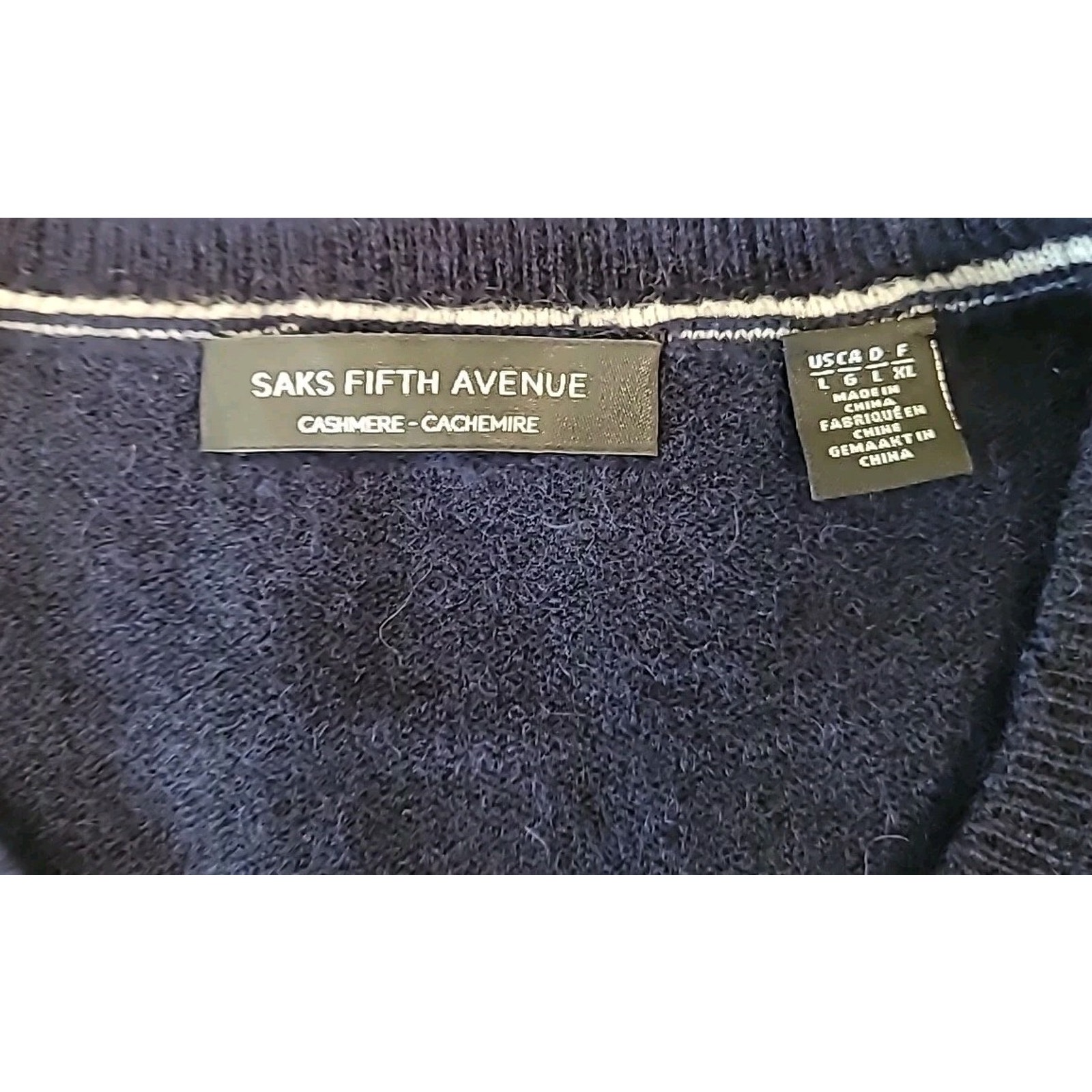 Saks Fifth Ave Cashmere Sweater L Navy “New York” Spellout Usa-Euc — image 4 of 6